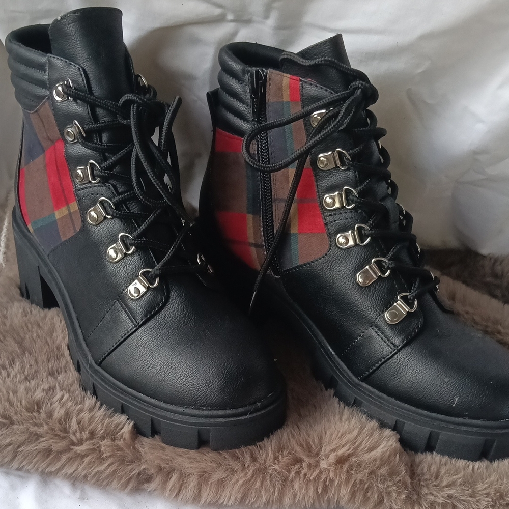 Sun + Stone Black and Red Combat Moto Boots